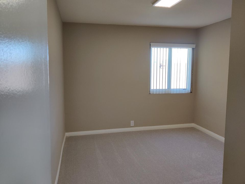 Room 1 (entering)
