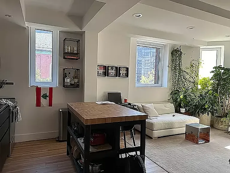 249 5th St #604 — Photo 3