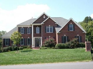 17781 Braemar Pl, Leesburg, VA