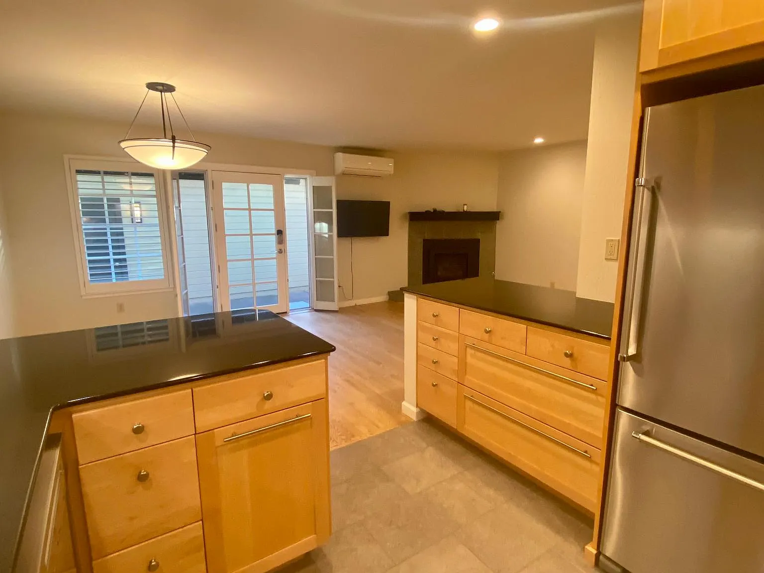 2 bed, 1450 sqft, $3,450 — Photo 4
