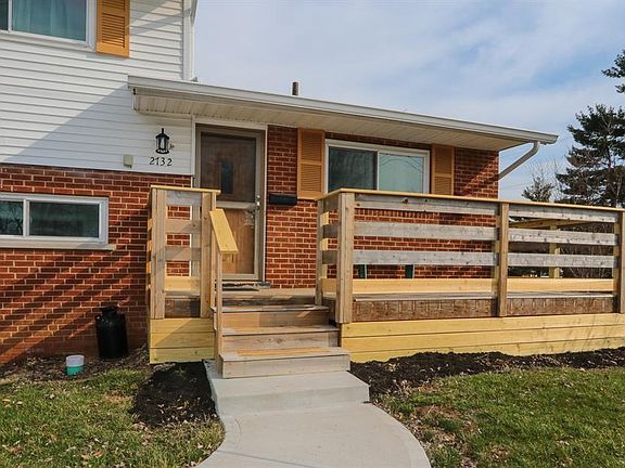 2nd image of 2732 Cornwall Dr