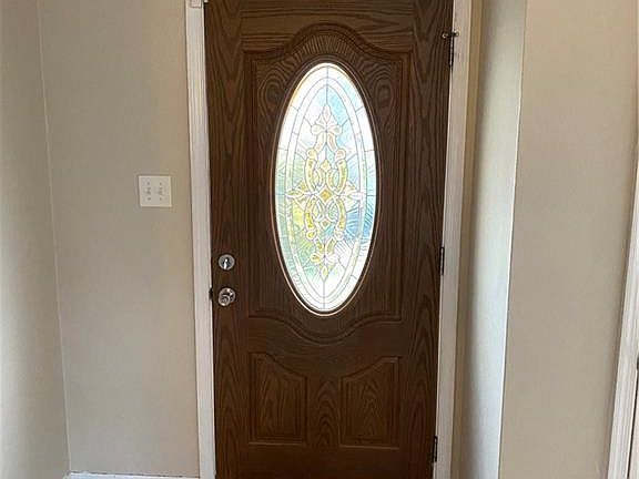 4th image of 2813 Candlewood Cir