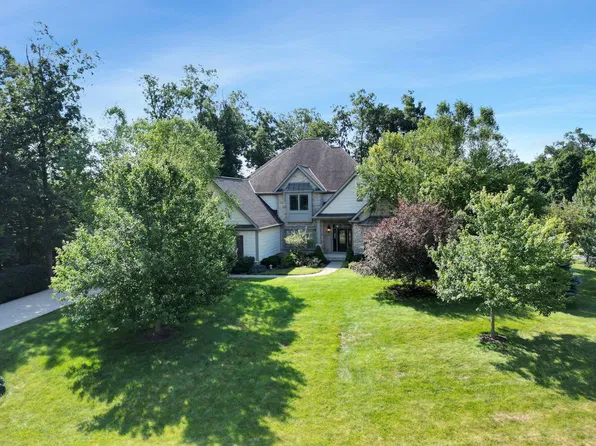 1551 Riverwood Ln, Powell, OH 43065