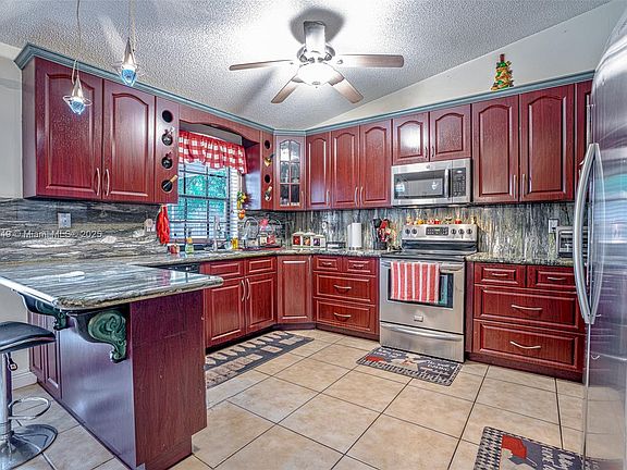 3rd image of 2357 NW 92nd Ave