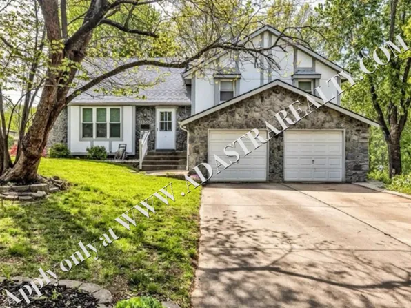 505 S Ridge Dr, Olathe, KS 66061