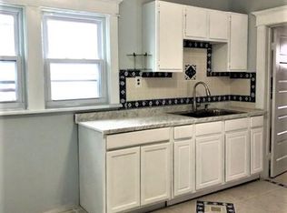26 Linden Park, Buffalo, NY 14208