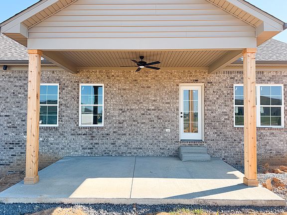 1002 Highland Way - Rushing Builders - 349,900