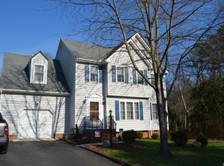 5132 Linsey Lakes Dr, Glen Allen, VA 23060