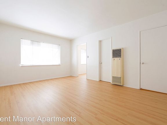 4th image of 1235 Federal Ave #1243