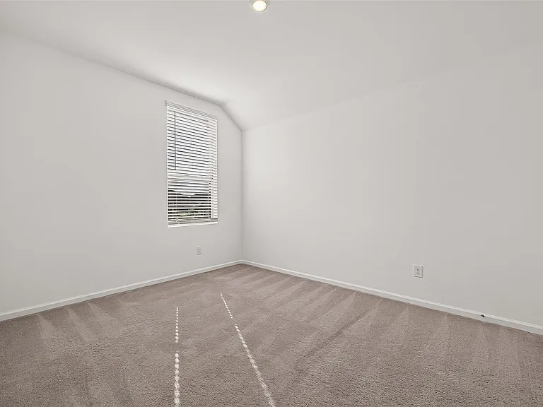 5558 Amber Brook Ln — Photo 33