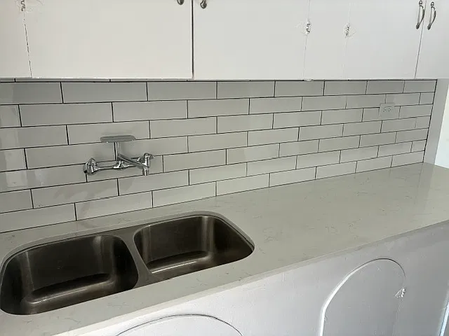 3 bed, 1014 sqft, $1,200 — Photo 3