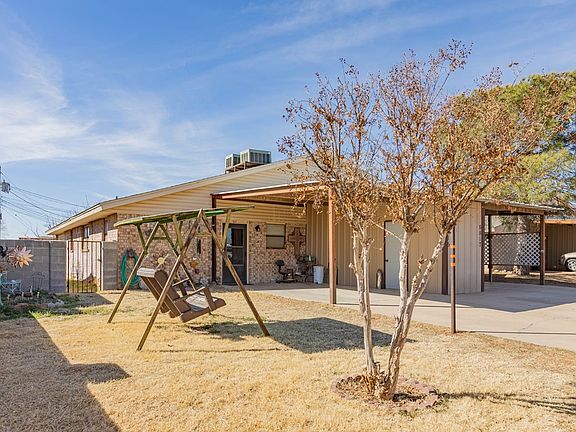 2nd image of 6815 Ector Ave