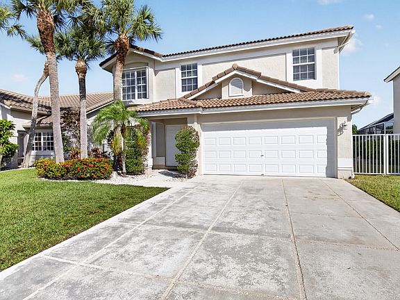 3rd image of 18247 Blue Lake Way