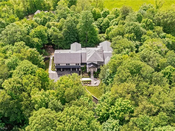 5031 Stone Ridge Dr, Richfield, OH 44286