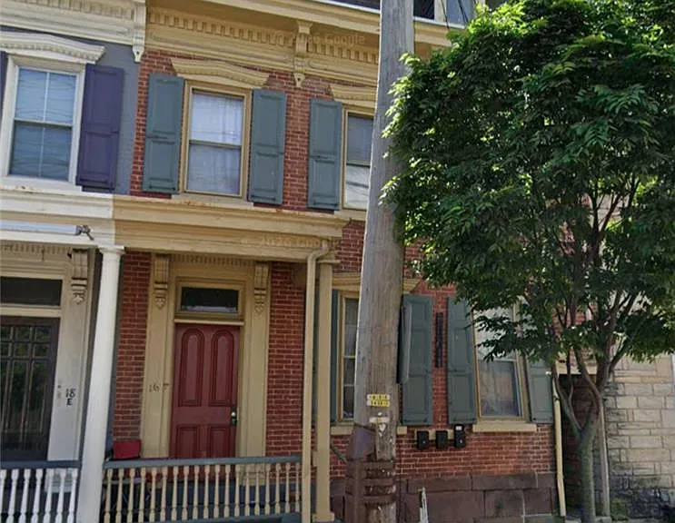 16 E Main St #1F — Photo 1