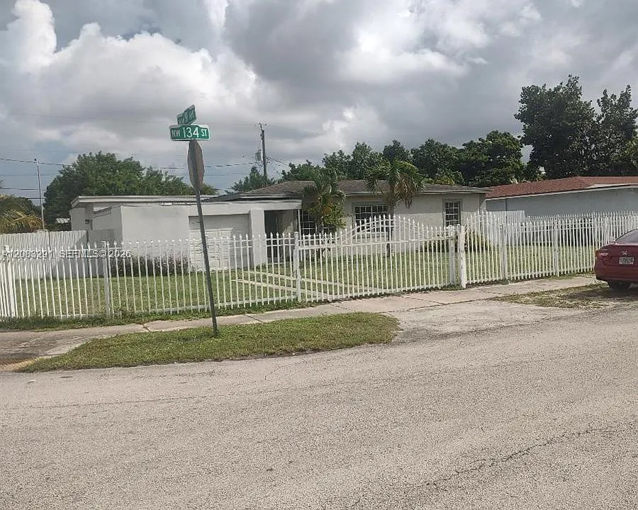 1875 NW 134th St