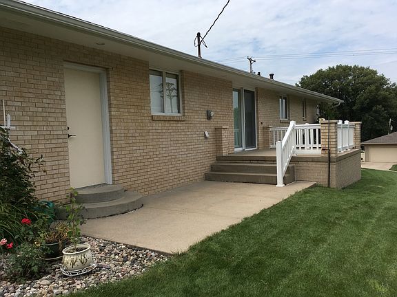 Backyard baloney/patio