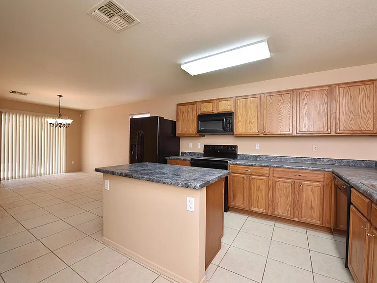 8843 E Pampa Ave — Photo 11