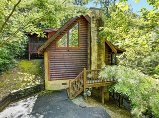 609 Eagles Boulevard Way, Pigeon Forge, TN 37863