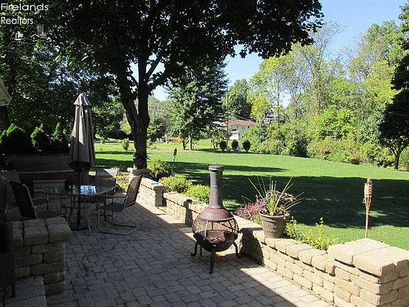 5th image of 45 Egbert Park Dr