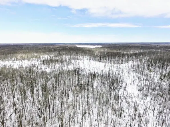 320th St, Isle, MN 56342