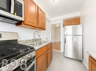 73-12 153rd St #2E, Flushing, NY 11367