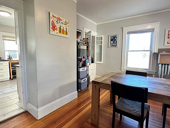 3rd image of 29-29 Gilmore St