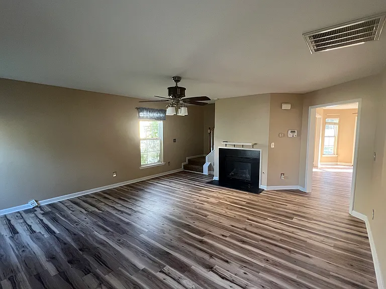 605 Summer Crest Rd — Photo 6