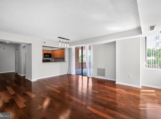 10101 Grosvenor Park, Rockville, MD 20852