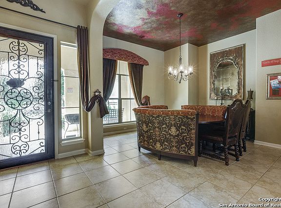 4th image of 3227 Medaris Ln