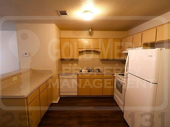4th image of 4408 Jeff Scott Dr
