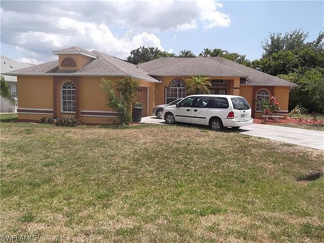 1st image of 7420 Bear Hollow Cir