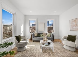 66 6th St #3, Cambridge, MA 02141