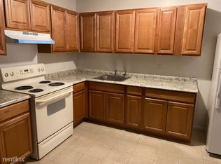 1645 N Calhoun St APT 308, Baltimore, MD 21217