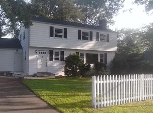 39 Alba Ave, Bridgeport, CT 06606