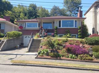 3353 W Commodore Way, Seattle, WA 98199