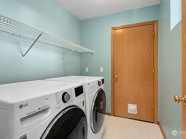 7310 Douglas Ave SE — Photo 23