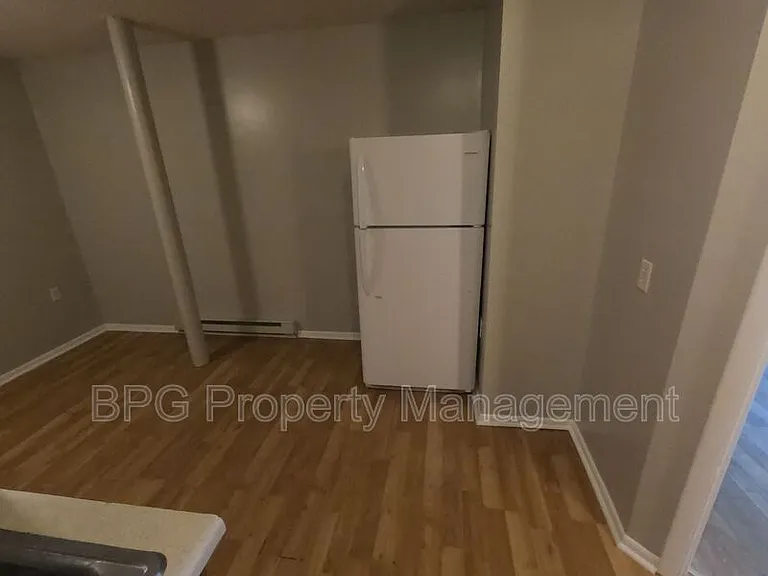 205 N Main St #8 — Photo 15