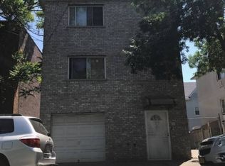 668 E 219th St, Bronx, NY 10467