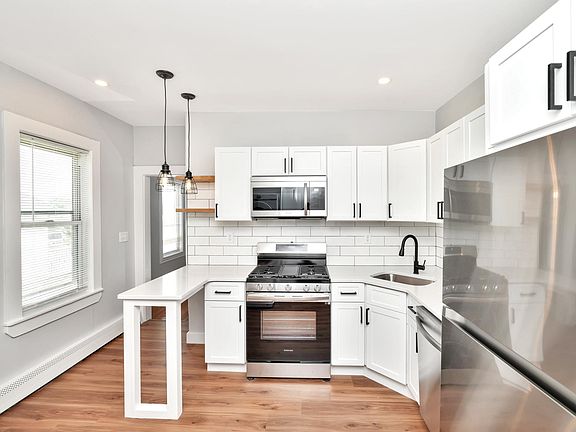 2nd image of 108 Blaisdell St #2R