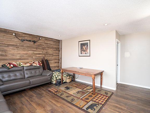 4th image of 1501 W 26th St #1503