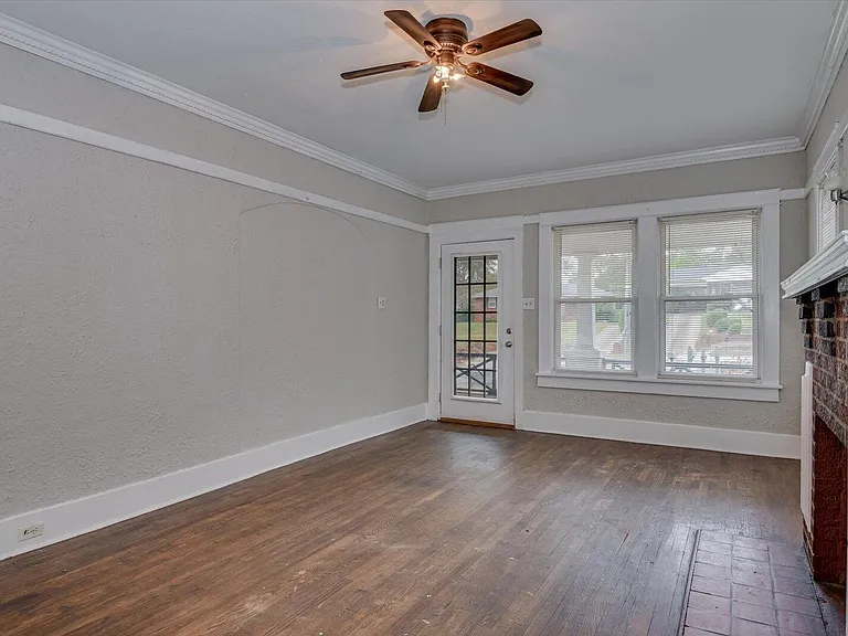 1011 Georgia Ave #3 — Photo 7