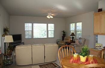 5th image of 23 Catania Ct