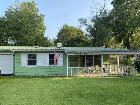9 Griggs Ct, Danville, IL 61832