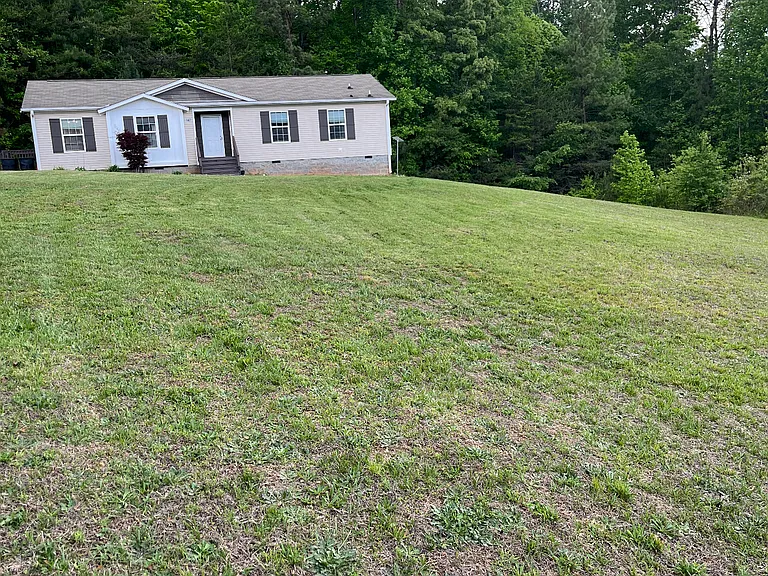 147 S Yadkin River Rd — Photo 12