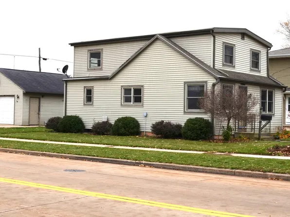 1103 Taft Ave, Oshkosh, WI 54902