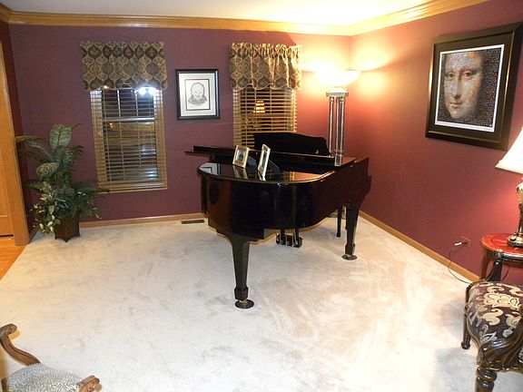 5th image of 510 Blackberry Ridge Dr