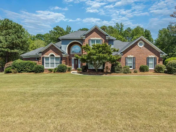 221 Mink Dr, Cataula, GA 31804