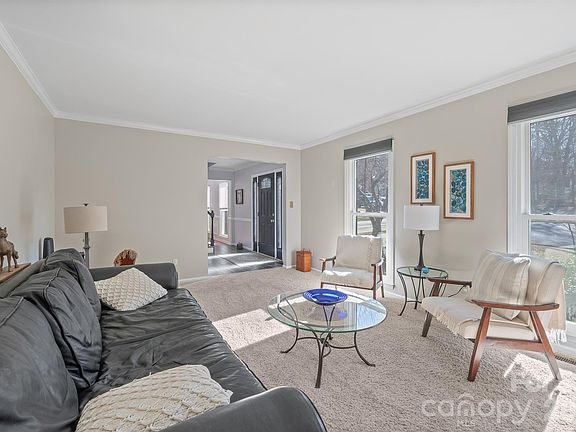 4th image of 14604 Hanloch Ct