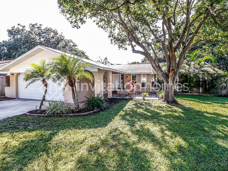 1st image of 1708 Lucas Dr